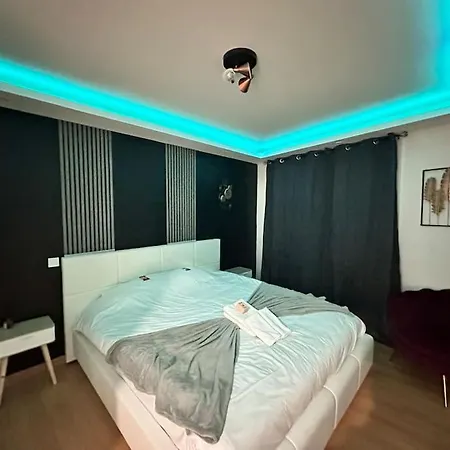 E Servagnat T3 Luxe Avec Sauna Jacuzzi Et Hammam Epernay Exterior photo