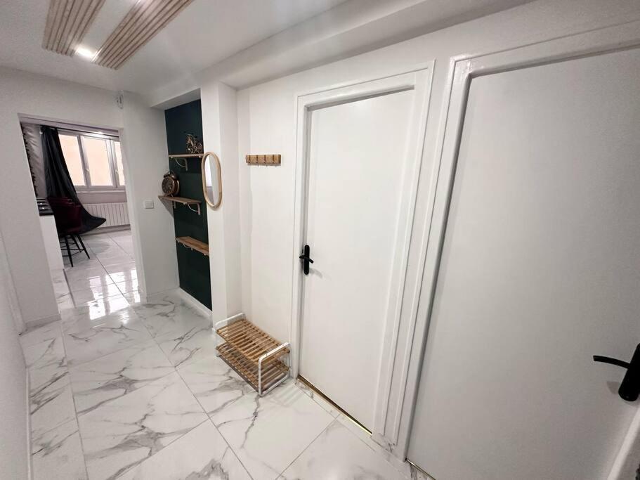 E Servagnat T3 Luxe Avec Sauna Jacuzzi Et Hammam * Epernay